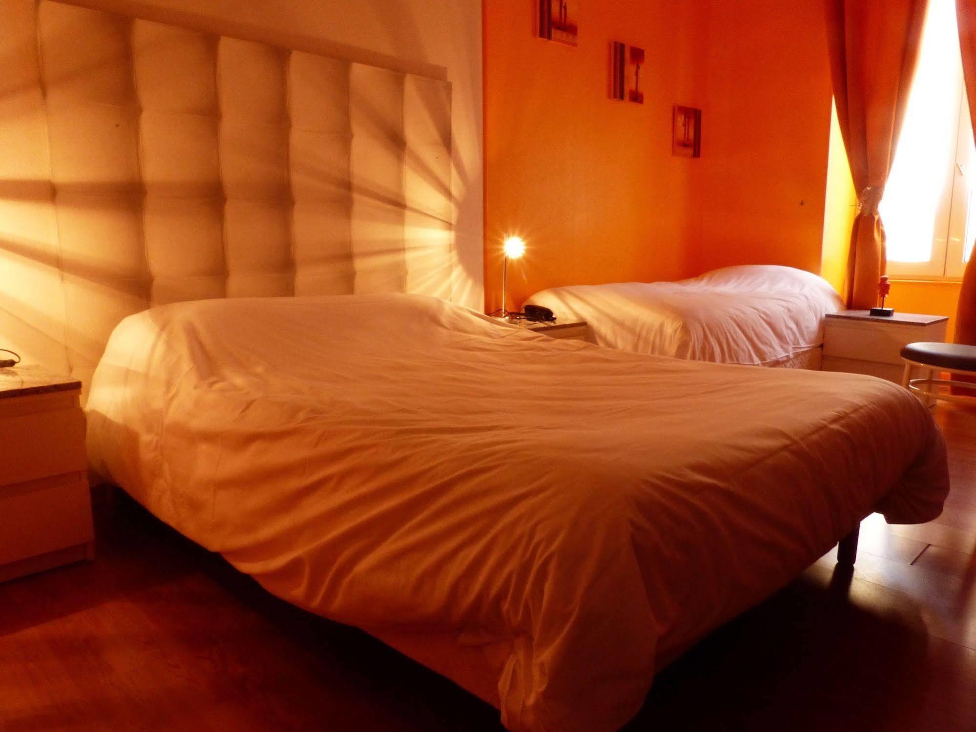 Logis Hotel Au Croissant Buzançais Εξωτερικό φωτογραφία